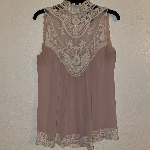 [rue21] Sheer Laced Blouse - Picture 1 of 3